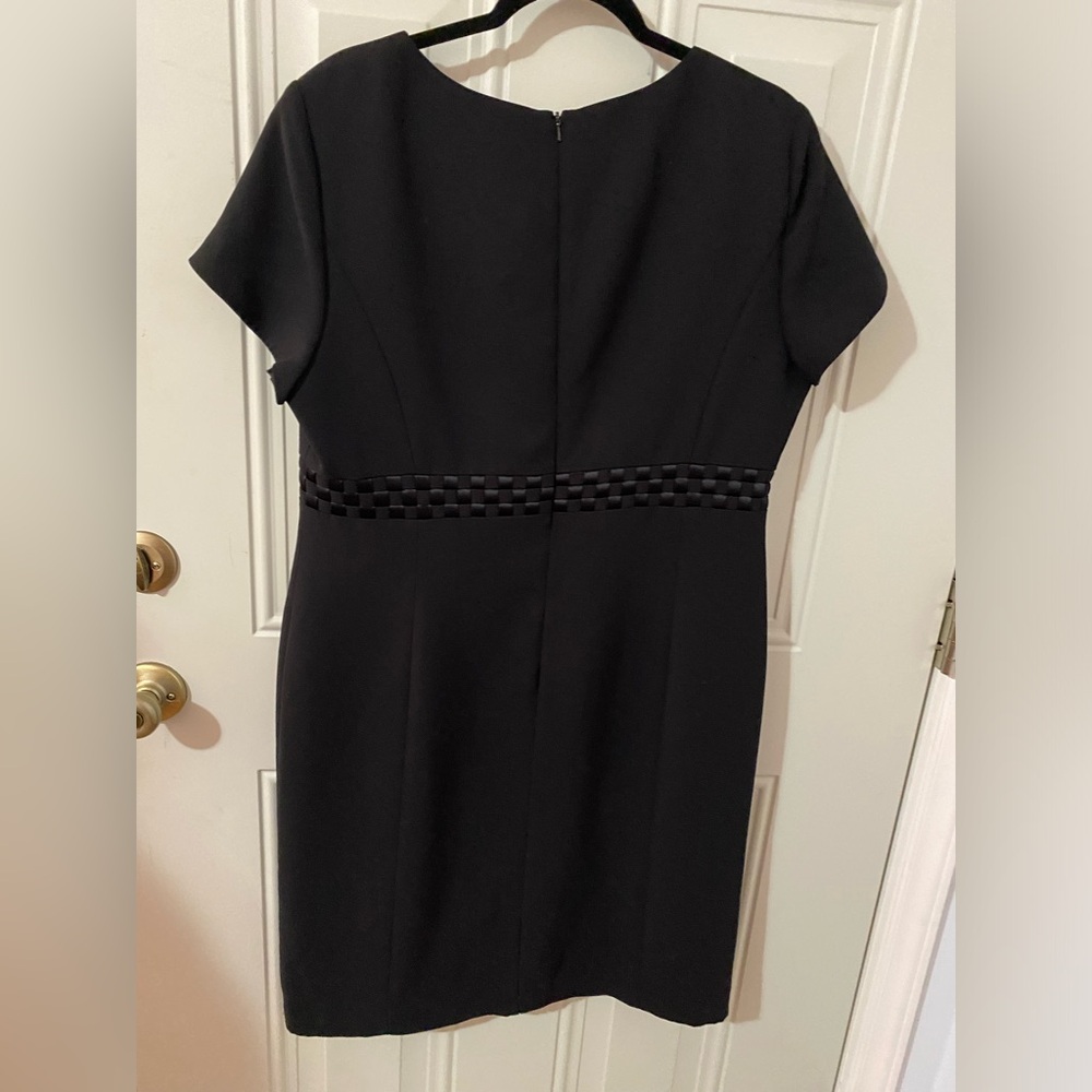 Jones New York 16 Elegant Black Dress - Picture 6 of 9